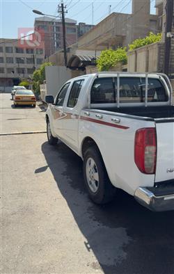 نيسان نافارا